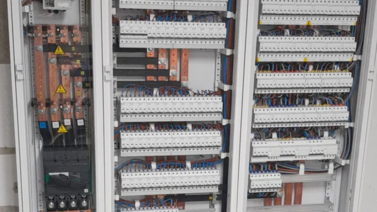 Het installeren bij Yummy Tummy